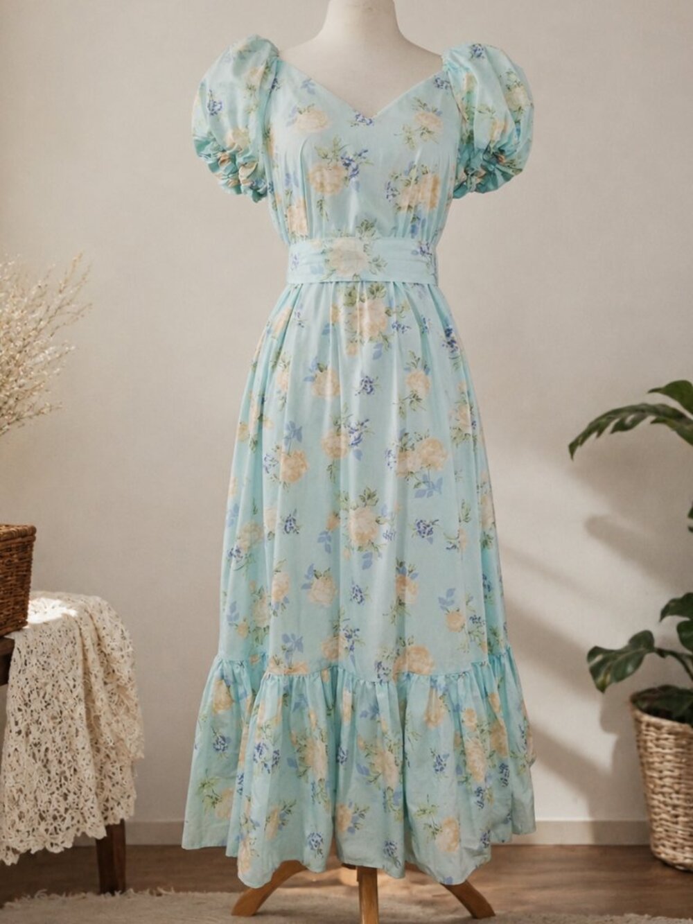 LoveShackFancy Blue Floral Puff Sleeve Dress Size 6 Cottage Core